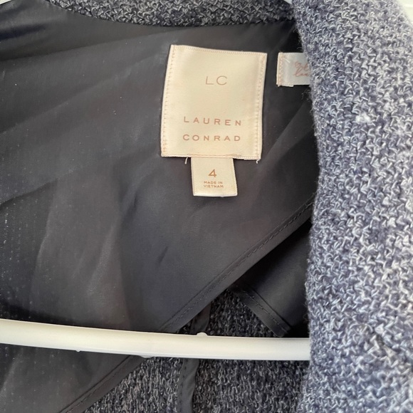 Blazer - Picture 2 of 2